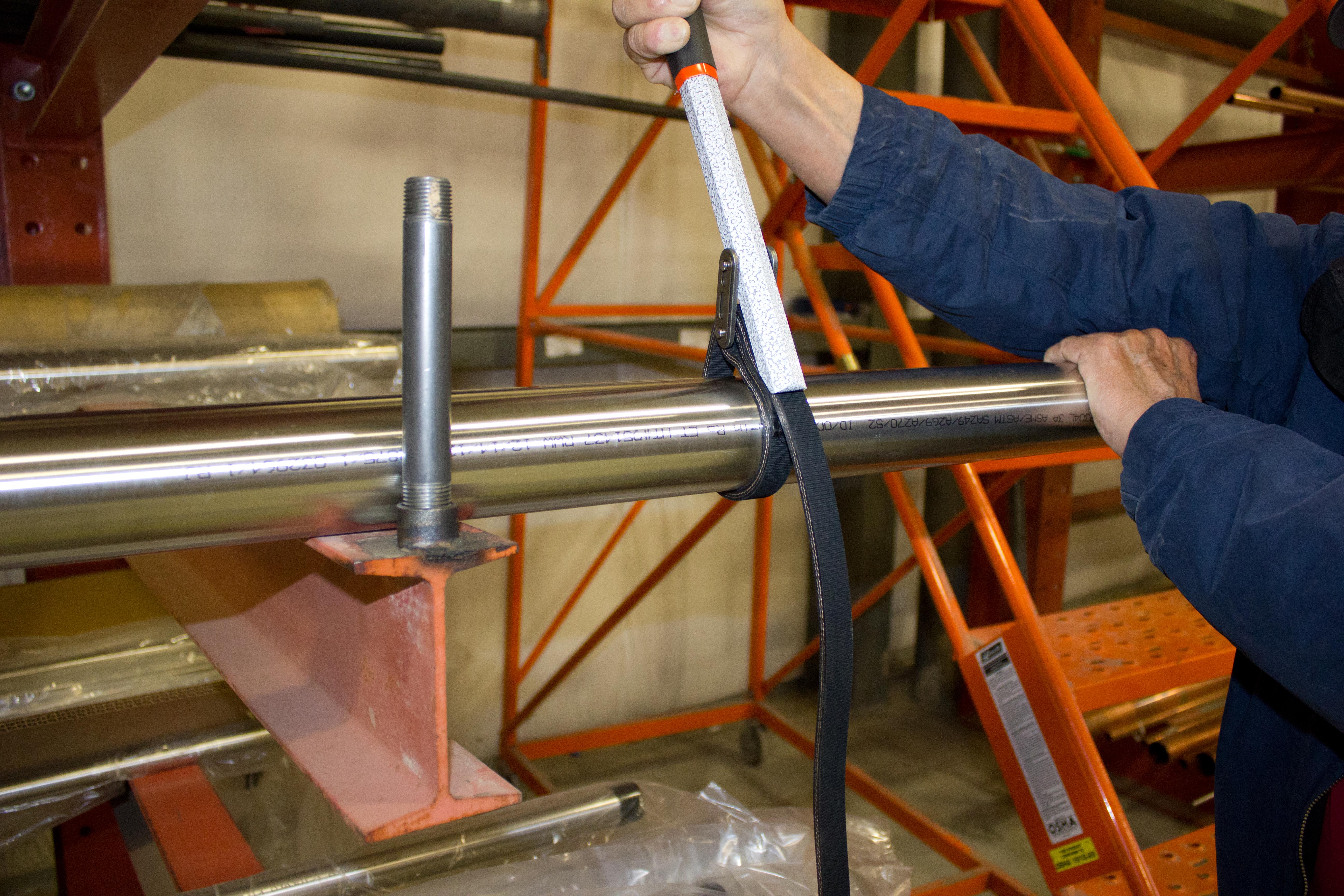 Round Wrench strap wrench used on stainless pipe without damaging the finish